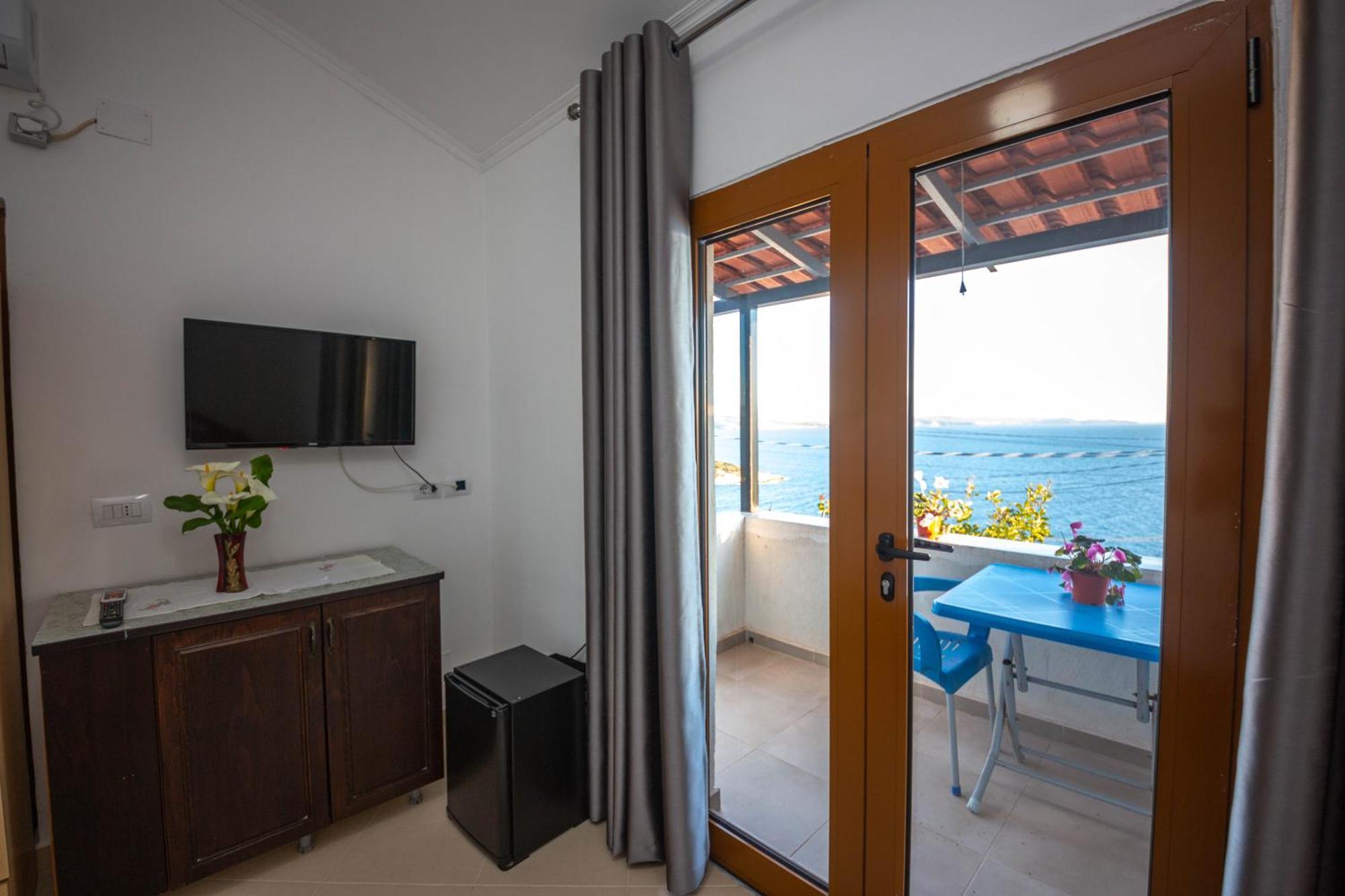 Enel Villa Sarandë Esterno foto