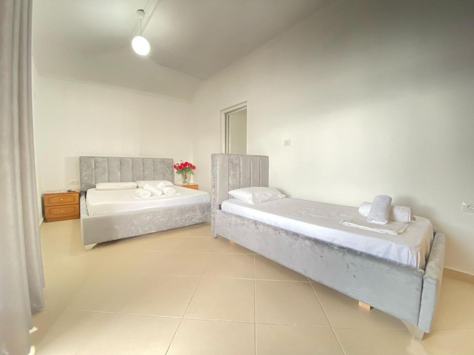 Enel Villa Sarandë Esterno foto